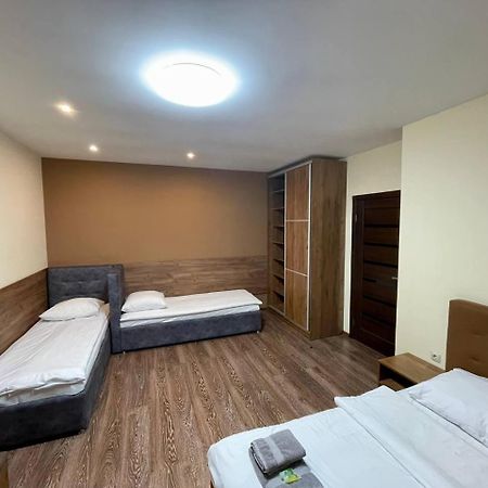 Apartments In Uzhgorod For You. Buitenkant foto