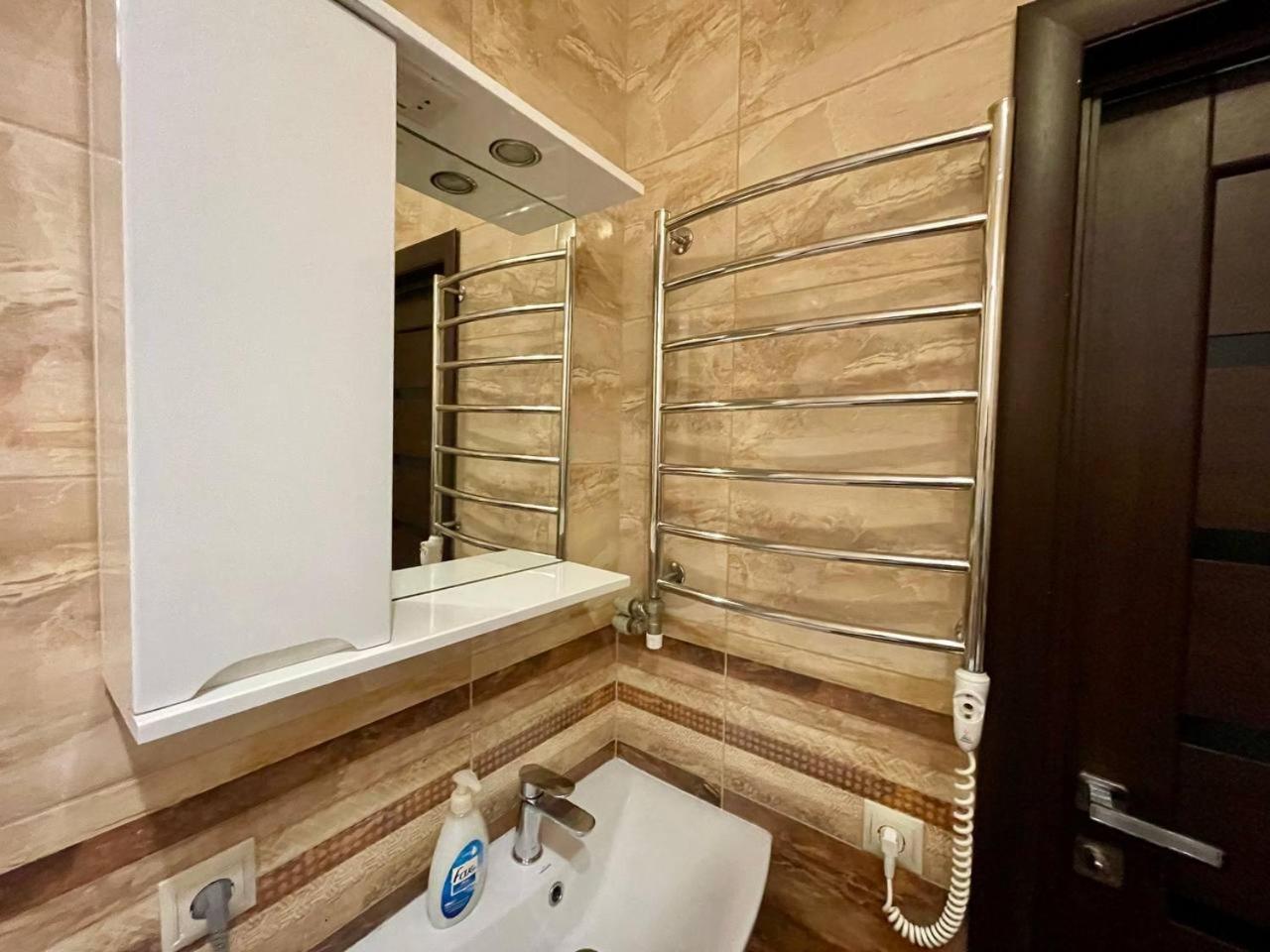 Apartments In Uzhgorod For You. Buitenkant foto