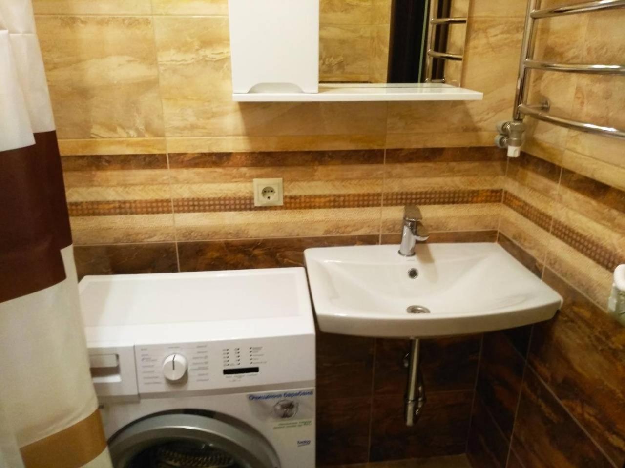 Apartments In Uzhgorod For You. Buitenkant foto
